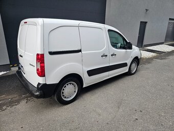 Citroen Berlingo 1.6i-66kw r.v.2009 NOVÝ MODEL,1MAJ ČR - 9