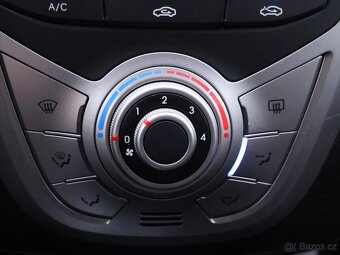 Hyundai ix20 1,4 i 66kW Klima CZ 1.Maj. (2011) - 9