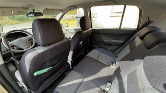 Hyundai Getz 1.1 - 9
