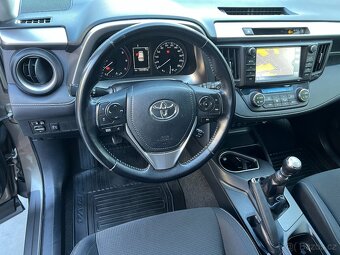 TOYOTA RAV4 2.0D D4D 105 KW,1.MAJ.MANUÁL,TAŽNÉ,NAVI,KAMERA - 9