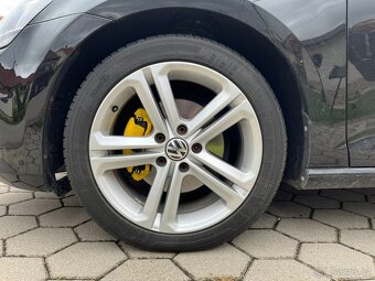 Volkswagen Golf 7 2.0 TDI - 9