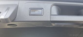 VW Passat combi 2.0TDi 110kw r.v.3/2015 velice zachovalé - 9
