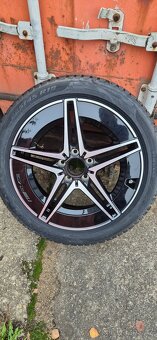 Kompletní zimní sada Mercedes 7.5Jx18 ET40 A2064011700 – Pir - 9