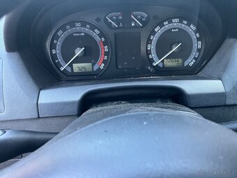 Škoda fabia combi 1.9tdi 74kw - 9