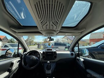 Peugeot Partner Tepee 1.6i 2011 bez koroze/2x kola - 9
