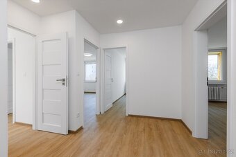 Pronájem bytu 3+kk 64 m² Odlehlá, Praha - Vysočany - 9