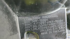 Honda CR-V CRV V 5 generace 2017 - 2022 - Lave svetlo lampa - 9