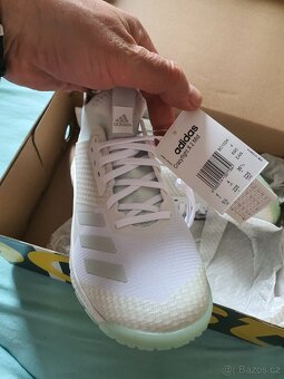 Adidas Crazyflight X 2 Mid vel.37 - 9