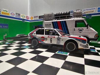 Ixo Models 1:18 naše sestava - - 9
