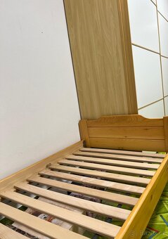 Postel s matrací - 9