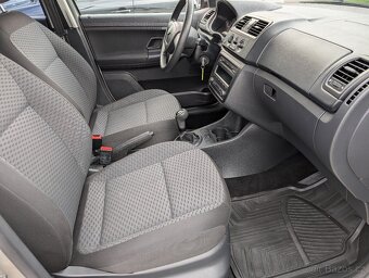 ŠKODA FABIA II COMBI 1.4 16V 63kW 2010 JEN 138TKM - 9