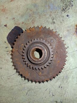 Spojkové koše Jawa ČZ 125 t,b,c - 9