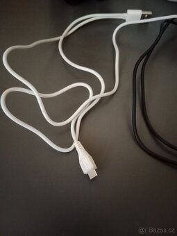 Prodám iPhone 4 16 GB - 9