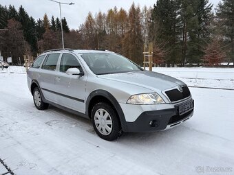 Škoda Octavia Scout TOP STAV – 2.0 TDI, 103 kW – 2009 - 9