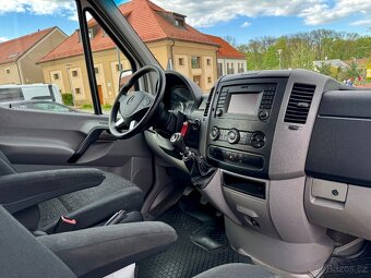 Mercedes-Benz Sprinter 5Míst 316 CDI 120kw L2H2+klima+Navi - 9