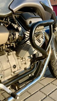 Moto Guzzi Breva 750 ie - 9