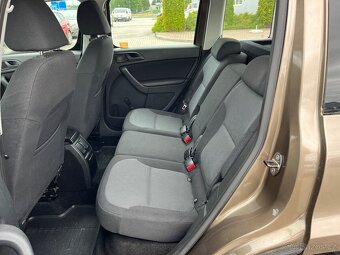 Škoda Yeti 1.2 TSI//1.majitel- ujeto 77tis.km - 9