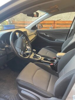 Hyundai i30 1.0 t-gdi 2017 - 9