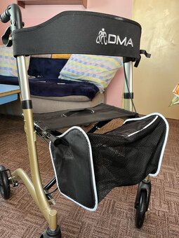 Prodám invalidní chodítko - 9