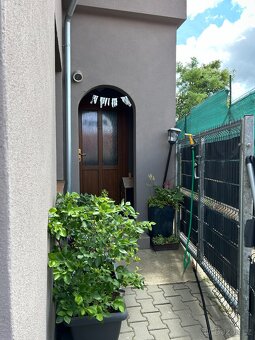 Prodej rodinného domu 235 m², pozemek 192 m² Antonínská, Dol - 9