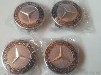 Prodám nové středové krytky kol Mercedes - Benz - 9