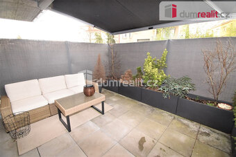 pronájem exklusivního 1+kk, 47m2 vč. zahrádky, garážové stán - 9
