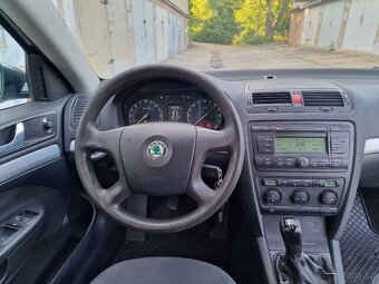 Škoda Octavia 1.9 TDi 77kw,BKC,tažné,22000Kč - 9