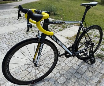Canyon Ultimate CF SL F10 - 9