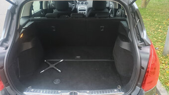 Peugeot 308 kombi 1.6 HDi, nafta, 210 000 km - 9