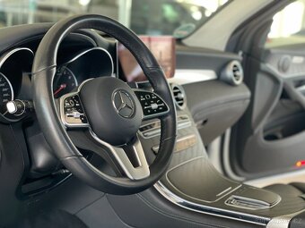 Mercedes-Benz GLC 300e 4Matic,Webasto,Panorama - 9