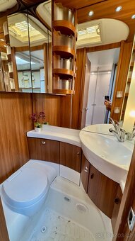Luxusní karavan Hobby Premium 650 UFF - 9