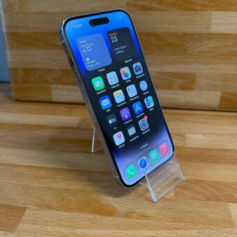 iPhone 14 Pro 256GB, stříbrný/ bílý (12 měsíců záruka) - 9