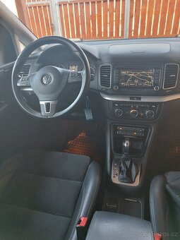 Volkswagen Sharan 2.0 TDI -130kw Highline - 9