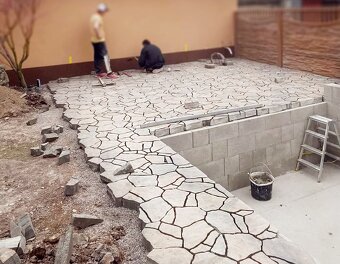 Nabírame nové zakázky jeste do konce roku. - 9