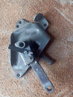 Palivový kohout jawa -čz,hlava pionýr,řazení Jawa - 9