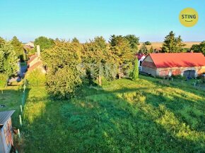 Pozemek v obci Bezděkov, 128133 - 9
