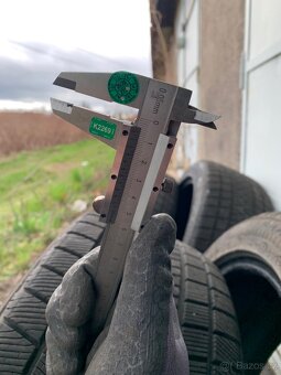 Zimní pneu Gripmax 255/45 R20 - 9
