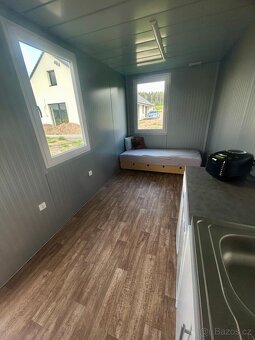 Obytný kontejner o rozměru 5,8 x 2,45 m , včetně vybavení - 9