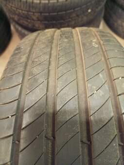 Mitsubishi, Hyundai, Renault - 9