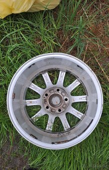 Elektronová kola RONAL - BMW 5x120 střed 72,5 (16") - 9