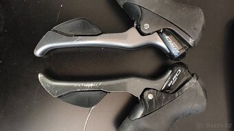 Prodám sadu Shimano Claris R2000 - 9