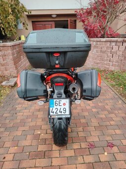 Triumph Tiger 1050 - 9