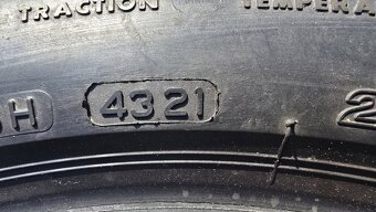 Letní pneu 245/45/18 Bridgestone - 9