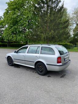 Skoda octavia 1.6 75 kw - 9