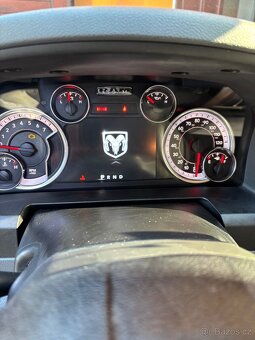 Dodge Ram 2014 5.7, SUPER STAV, 75.000 km - 9
