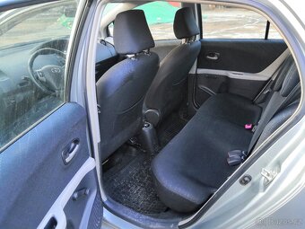 Toyota Yaris II automat - 9
