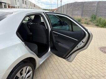 Toyota Corolla 1.3 VVT-i Active/73 kW/ČR/DPH/110 tis. km - 9