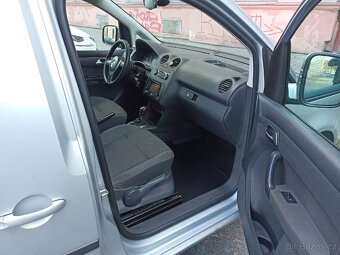Volkswagen Caddy Maxi 1.6tdi - 9