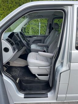 VW TRANSPORTER T5 1.9TDI BEZ DPF 5 MÍST R.V.2006 - 9