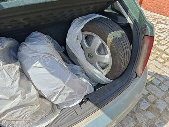 Fabia 1,4 MPi - 9